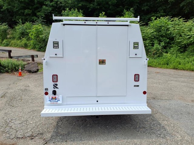 New 2026 Ford E-350 Cutaway - photo 5