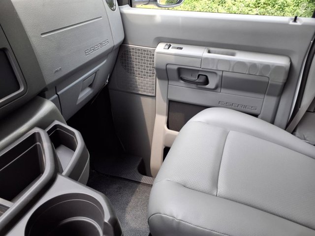 New 2026 Ford E-350 Cutaway - photo 23