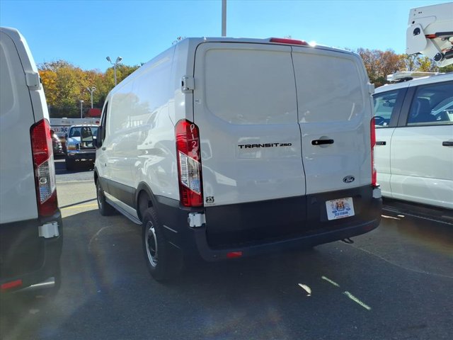 New 2026 Ford Transit 250 Low Roof Empty Cargo Van - photo 4