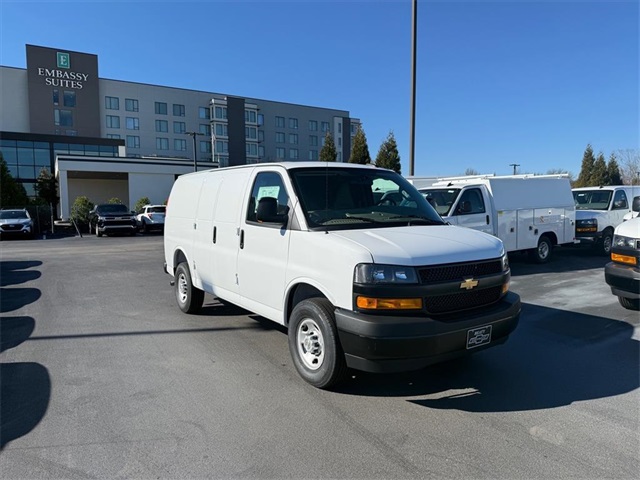 New 2025 Chevrolet Express 2500 - photo 1