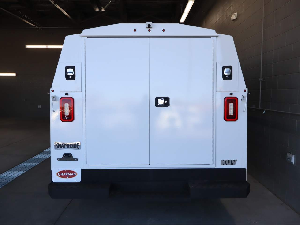 New 2025 Ford E-350 Cutaway - photo 5