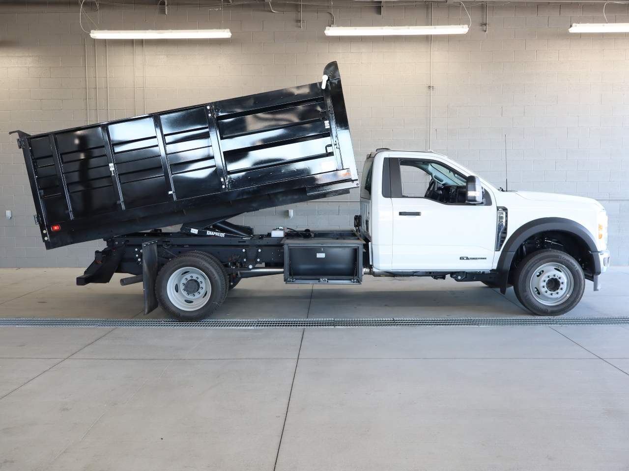 New 2025 Ford F-550 Regular Cab Cab Chassis - photo 11
