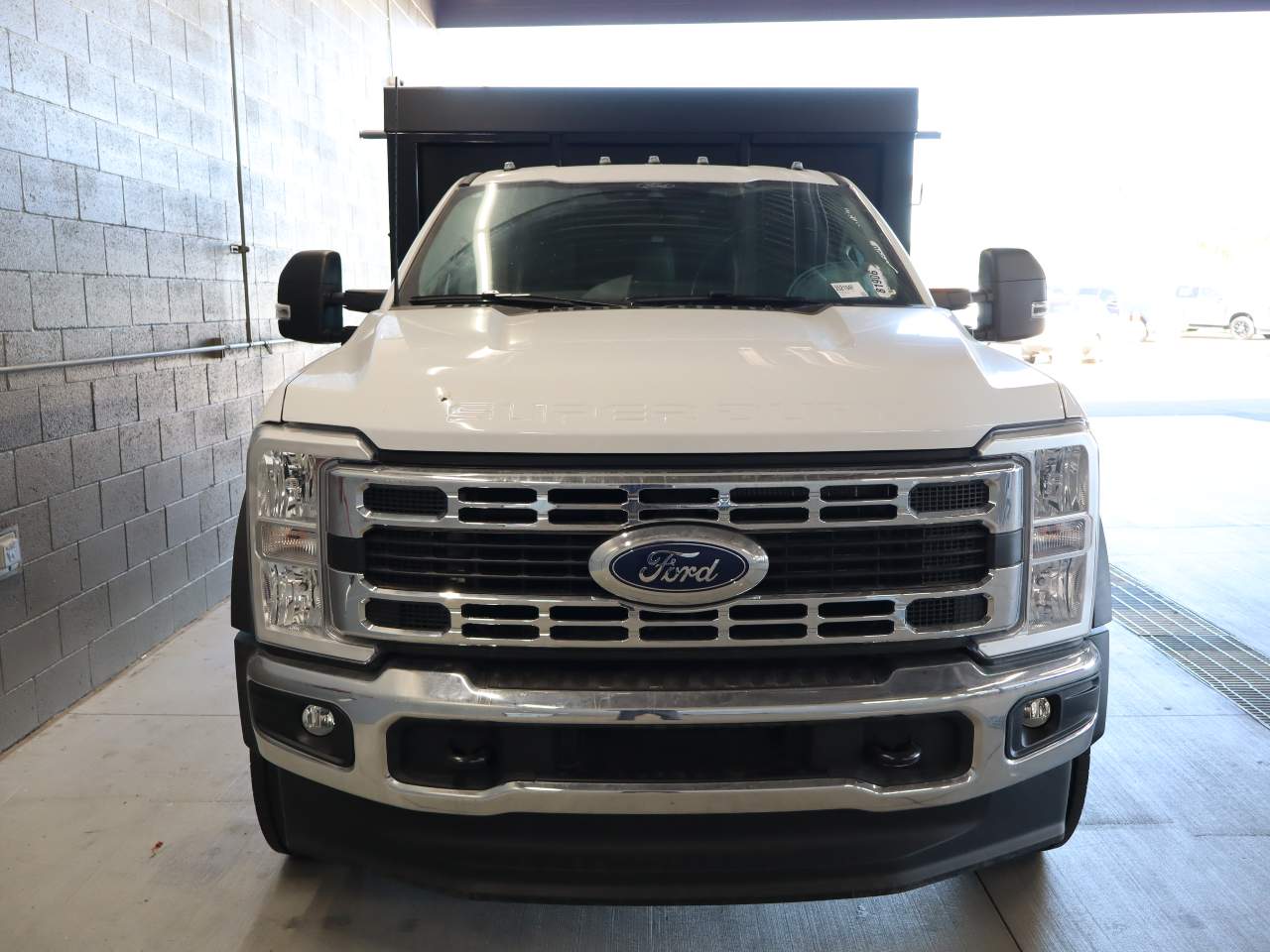 New 2025 Ford F-550 Regular Cab Cab Chassis - photo 4