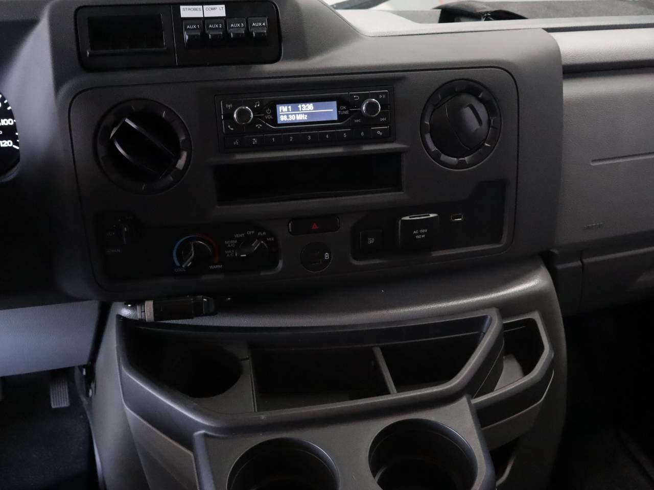 New 2026 Ford E-350 Cutaway - photo 26