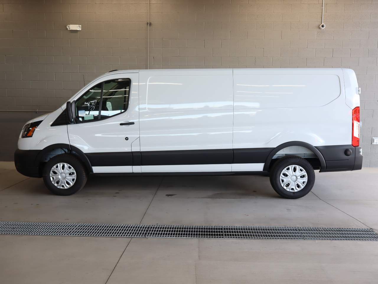 New 2026 Ford Transit 250 - photo 2