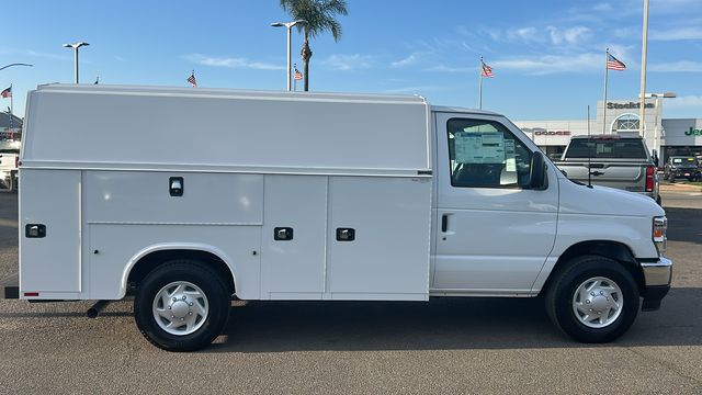 New 2026 Ford E-350 Cutaway - photo 5