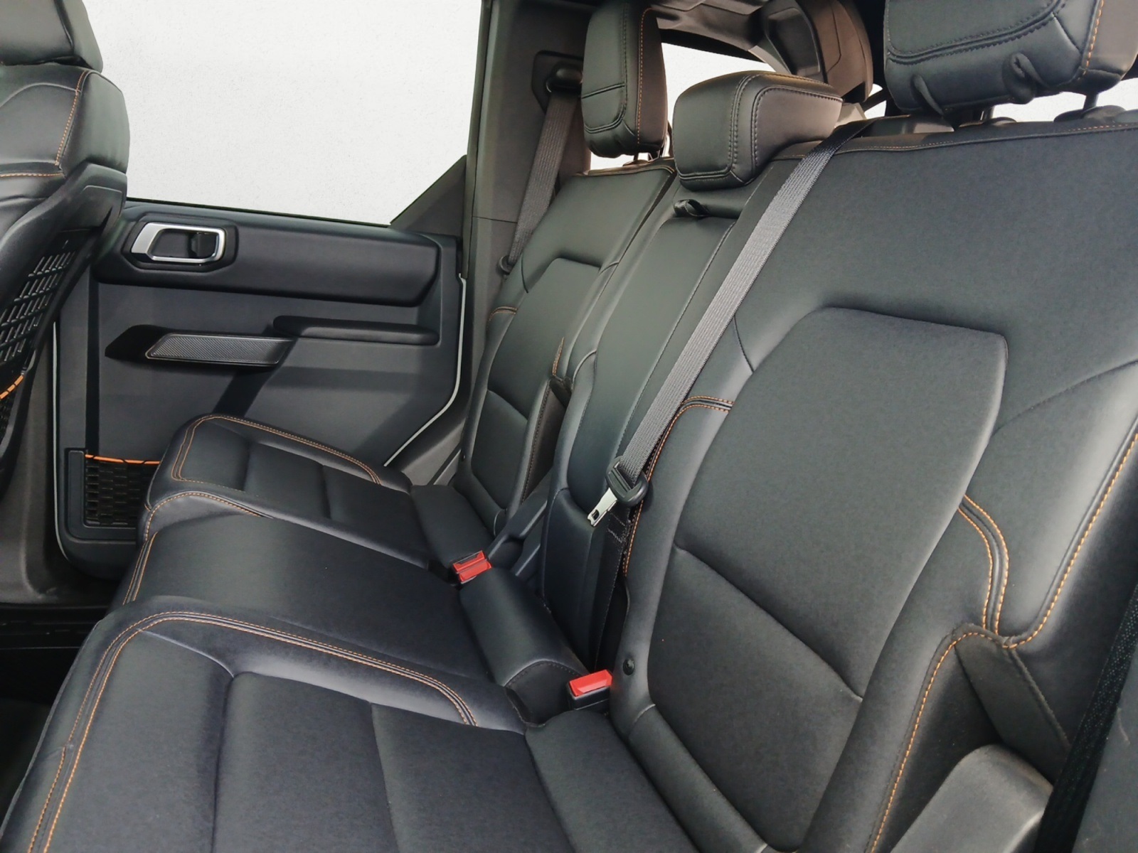 Used 2024 Ford Bronco Badlands - photo 7