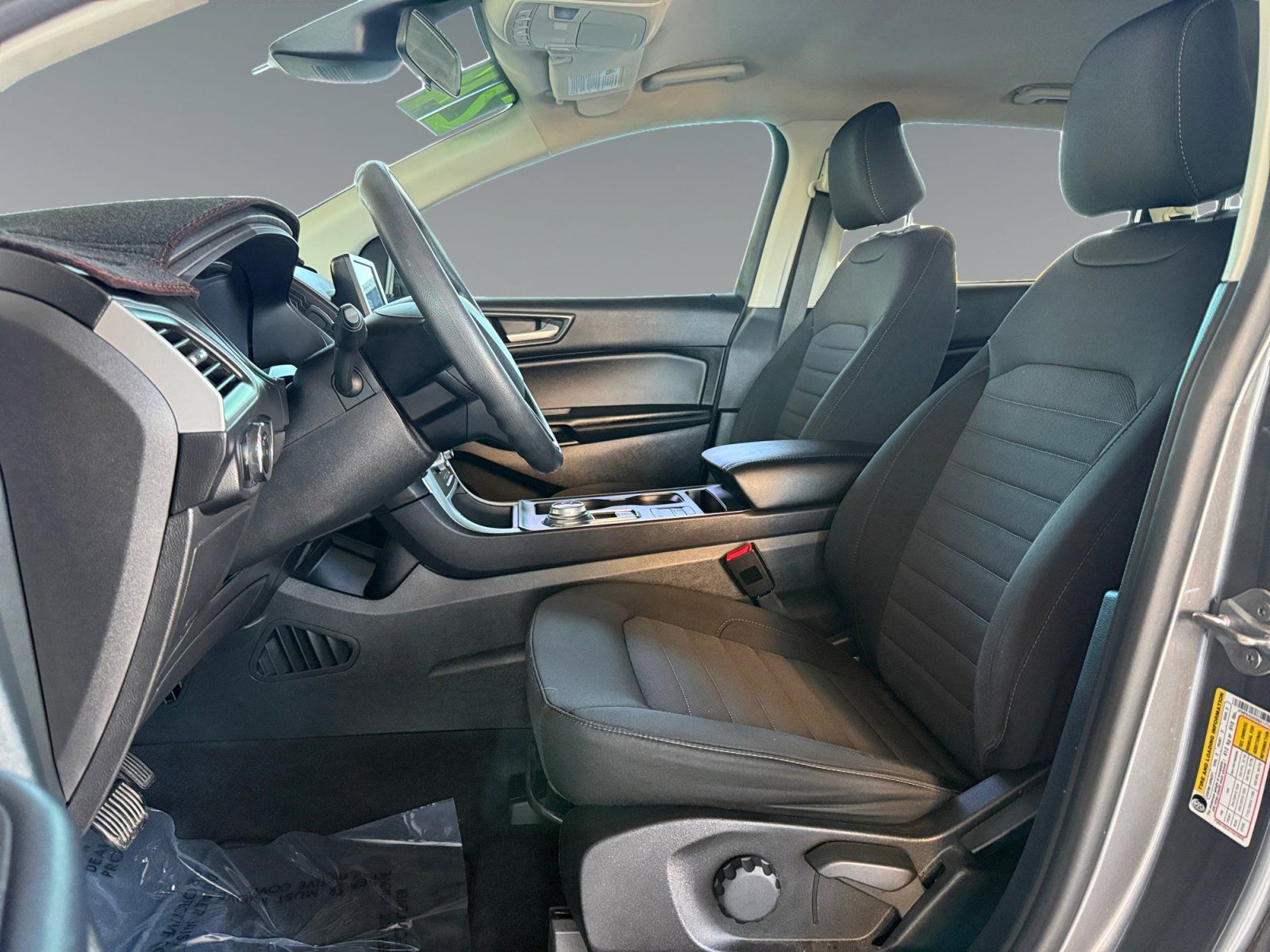 Used 2024 Ford Edge SE - photo 12
