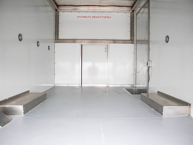 Used 2023 Ford E-350 Cutaway - photo 10