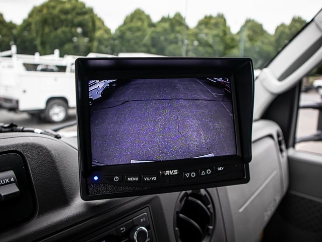 Used 2023 Ford E-350 Cutaway - photo 17