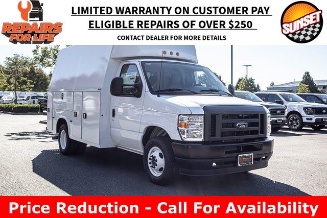 New 2024 Ford E-350 - photo 1