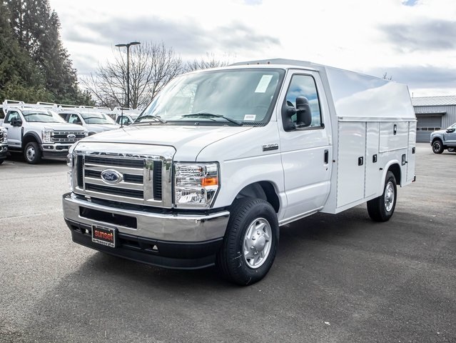 New 2025 Ford E-350 Cutaway - photo 7