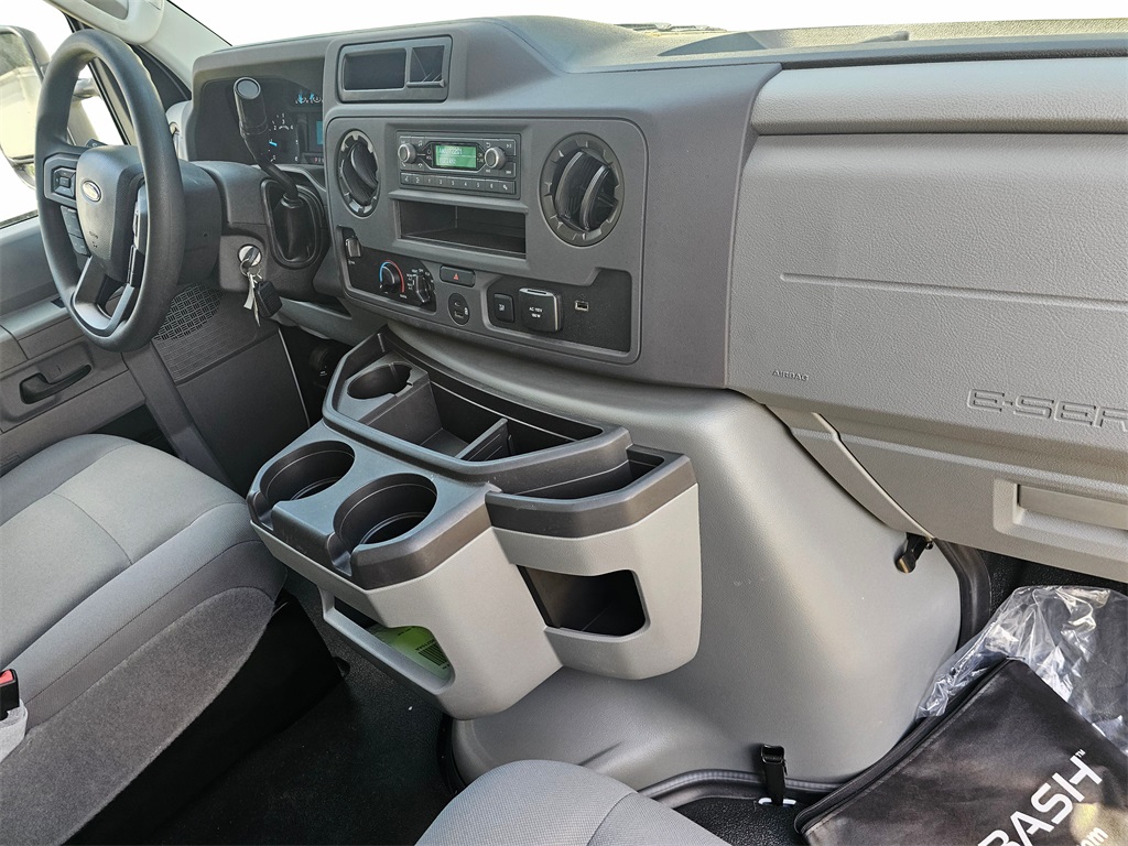 New 2026 Ford E-350 Cutaway - photo 10