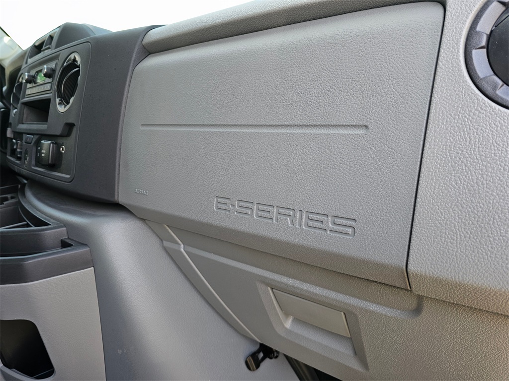 New 2026 Ford E-350 Cutaway - photo 11