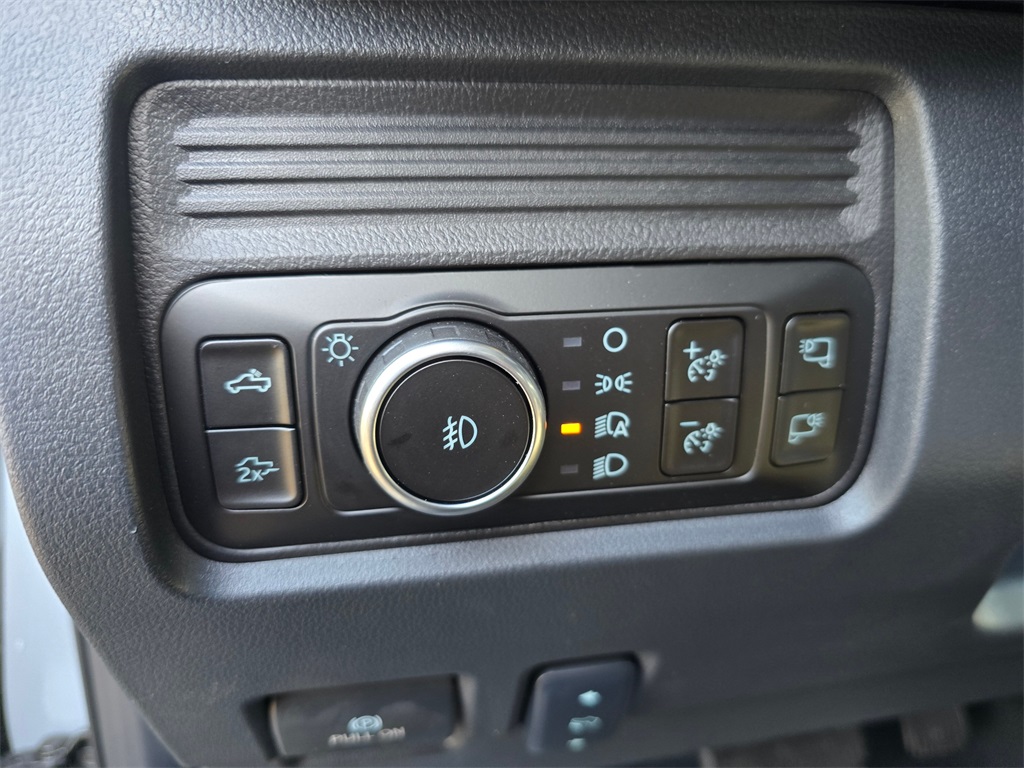 New 2026 Ford F-350 Lariat Crew Cab - photo 4