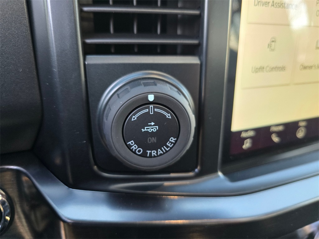 New 2026 Ford F-350 Lariat Crew Cab - photo 7