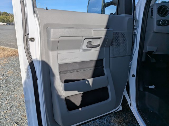 New 2026 Ford E-350 Cutaway - photo 12