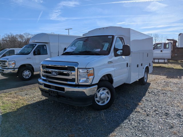 New 2026 Ford E-350 Cutaway - photo 8