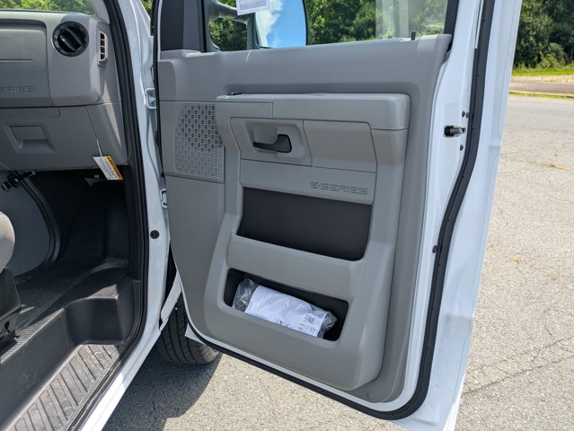 New 2026 Ford E-350 Cutaway - photo 22