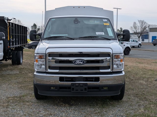 New 2026 Ford E-350 Cutaway - photo 8