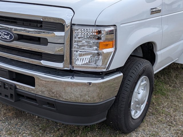 New 2026 Ford E-350 Cutaway - photo 9