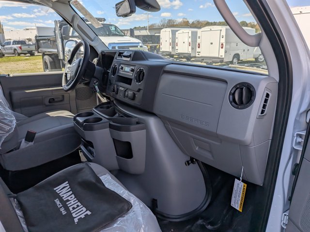 New 2026 Ford E-350 Cutaway - photo 29