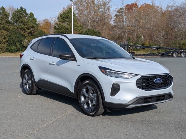 New 2026 Ford Escape - photo 2