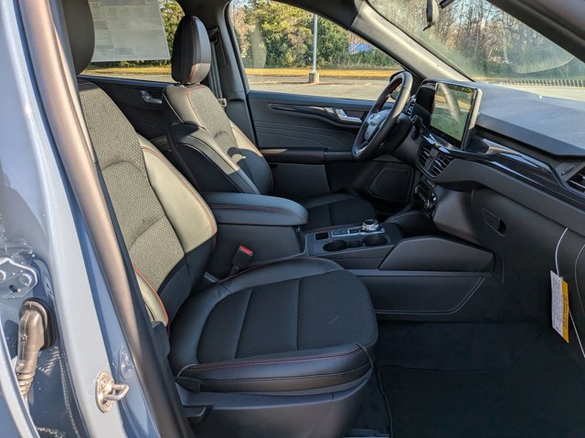 New 2026 Ford Escape ST-Line - photo 36