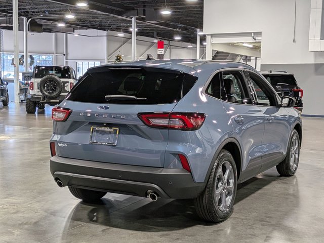 New 2026 Ford Escape ST-Line - photo 3