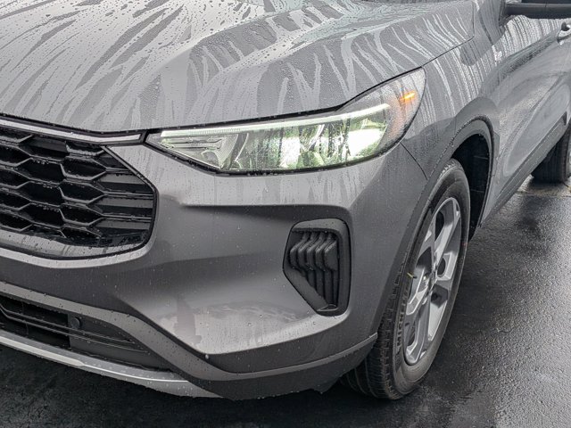 New 2026 Ford Escape ST-Line - photo 9