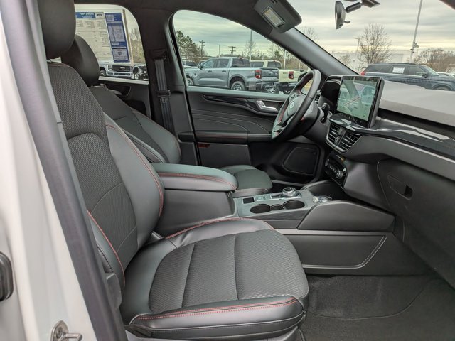 New 2026 Ford Escape ST-Line - photo 34