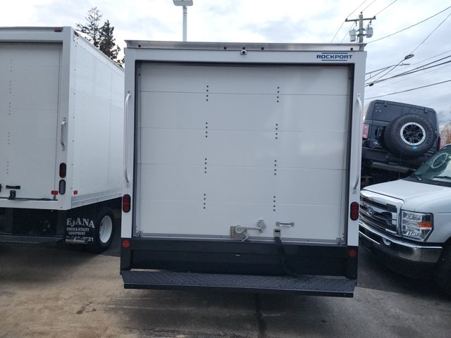 New 2026 Ford E-350 Cutaway - photo 8
