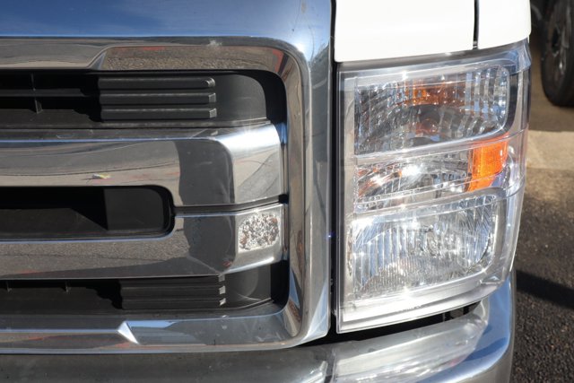 New 2026 Ford E-350 - photo 2