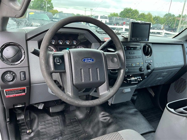 Used 2012 Ford F-450 Regular Cab Cab Chassis - photo 13