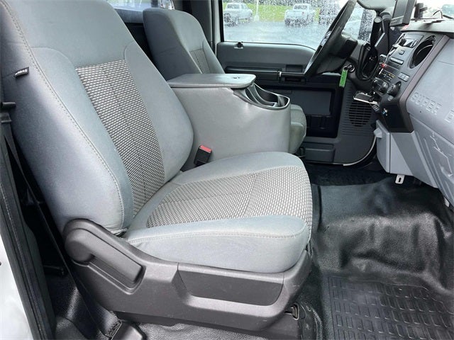 Used 2012 Ford F-450 Regular Cab Cab Chassis - photo 16