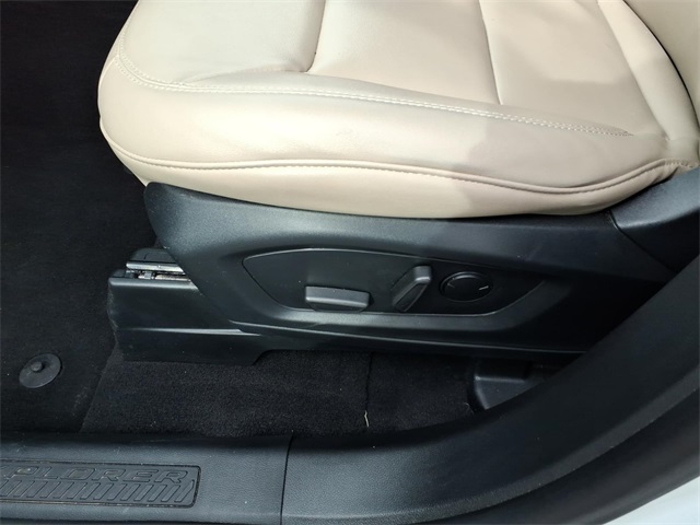 Used 2024 Ford Explorer XLT - photo 12