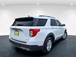 Used 2024 Ford Explorer XLT thumbnail 2