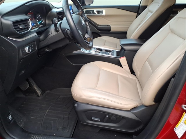 Used 2020 Ford Explorer XLT - photo 17
