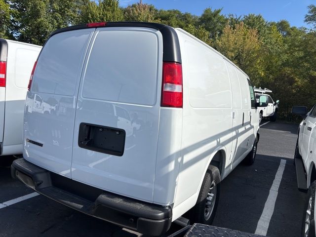 New 2025 Chevrolet Express 2500 Empty Cargo Van - photo 22