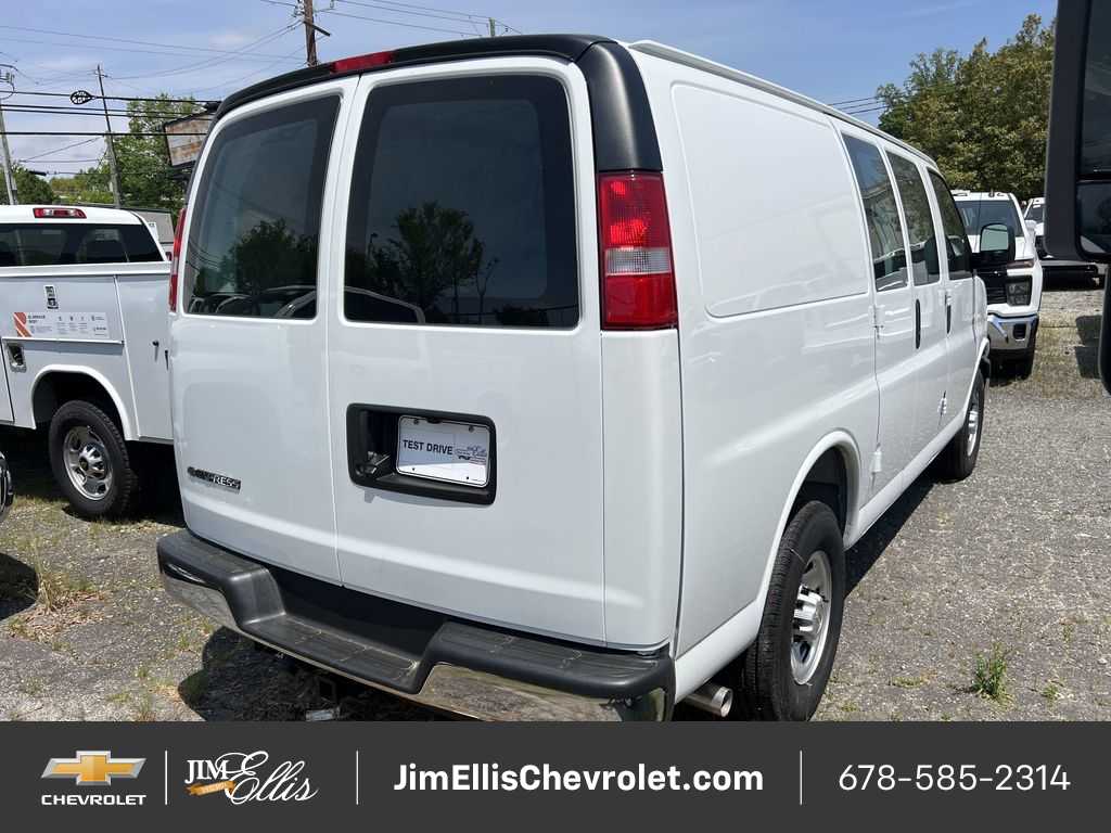 New 2025 Chevrolet Express 2500 Empty Cargo Van - photo 41
