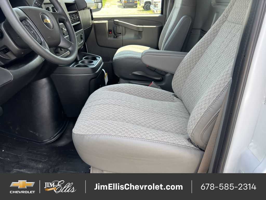 New 2025 Chevrolet Express 2500 Empty Cargo Van - photo 42
