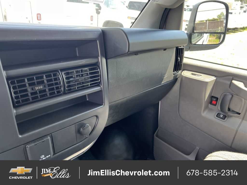 New 2025 Chevrolet Express 2500 Empty Cargo Van - photo 54