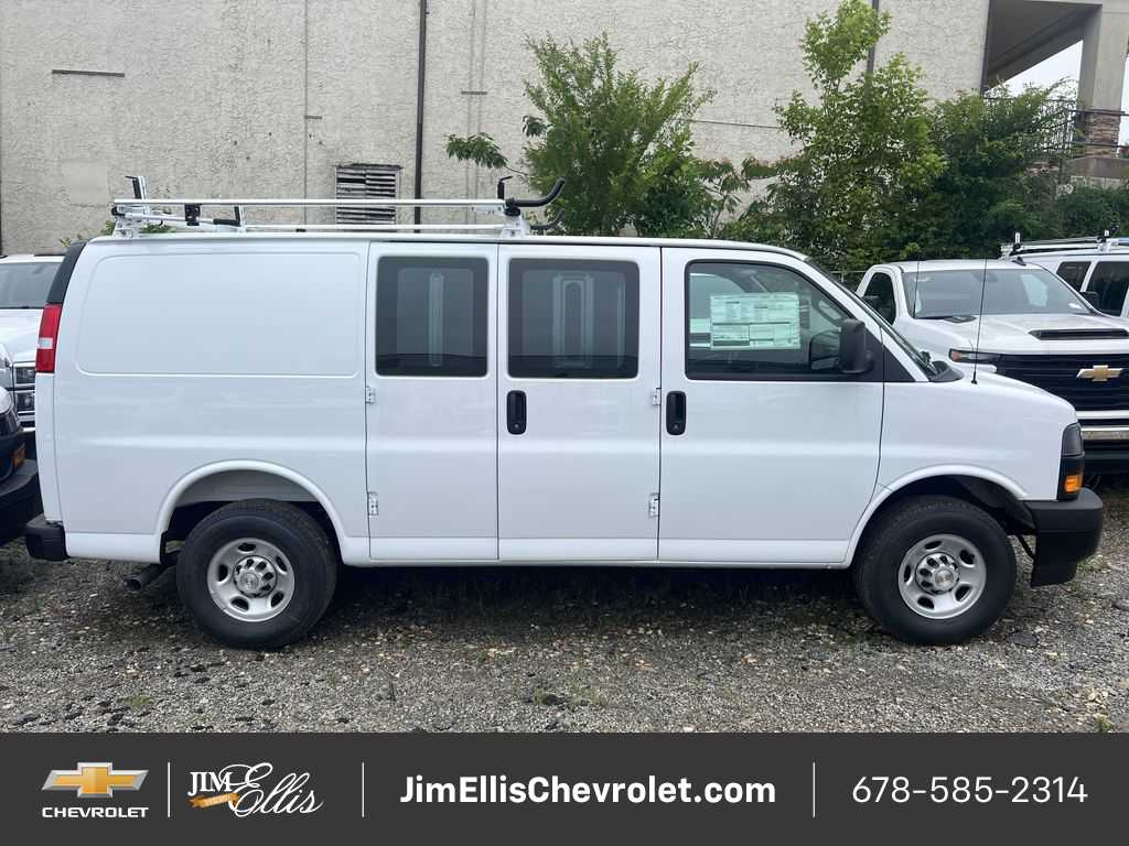 New 2025 Chevrolet Express 2500 Empty Cargo Van - photo 34