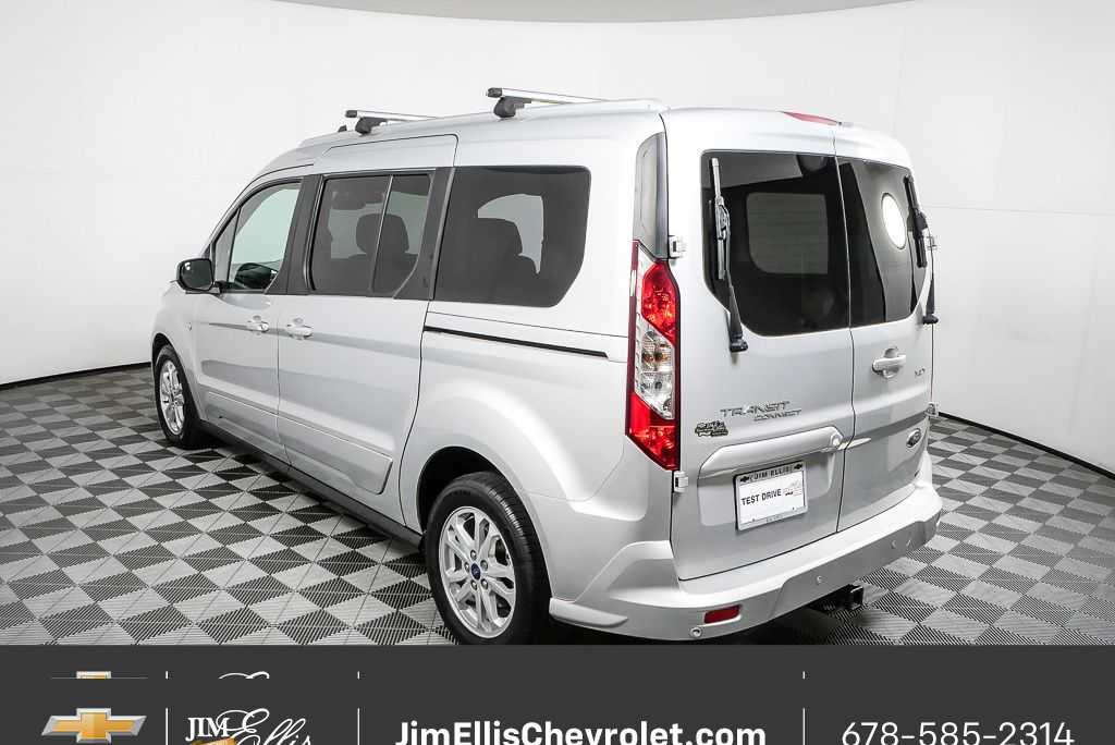 Used 2020 Ford Transit Connect - photo 2