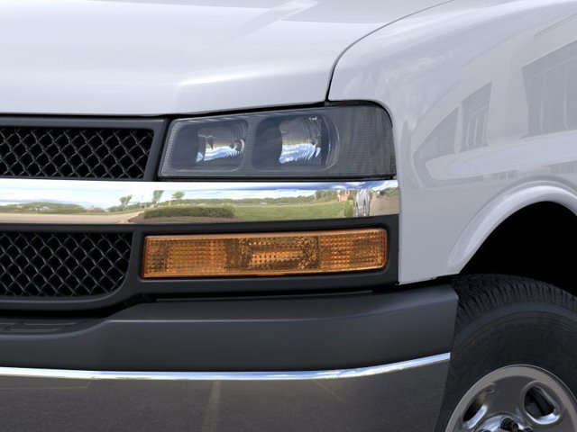 New 2026 Chevrolet Express 3500 Cutaway - photo 8