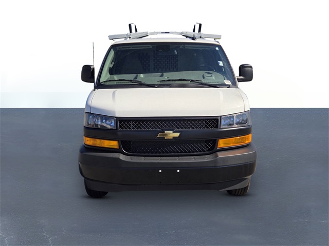 New 2025 Chevrolet Express 2500 - photo 2