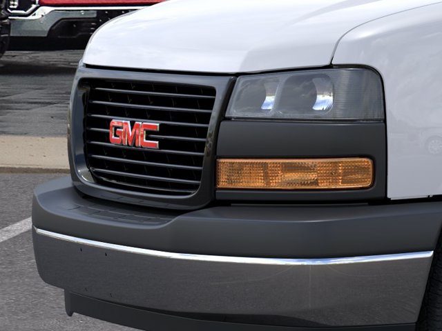 New 2026 GMC Savana 3500 Empty Cargo Van - photo 10