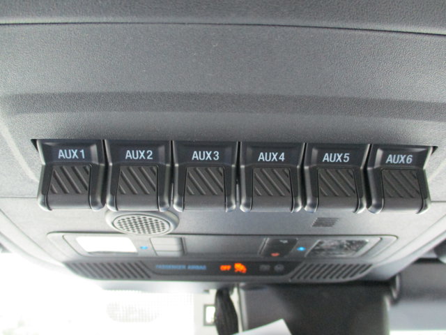 New 2025 Ford Bronco - photo 17