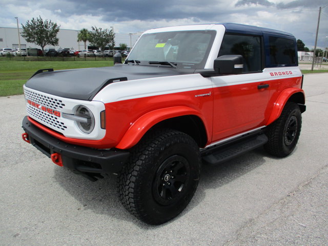 New 2025 Ford Bronco - photo 3