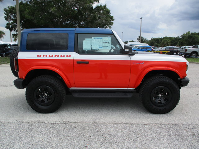 New 2025 Ford Bronco - photo 8